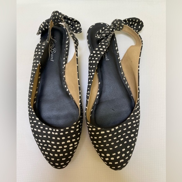 Lucky Brand Women 7.5 Black White Dotted Print Knot Slingback‎ Flats - Picture 6 of 8